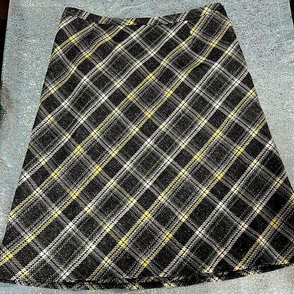 Skirt Hauber - Picture 1 of 6